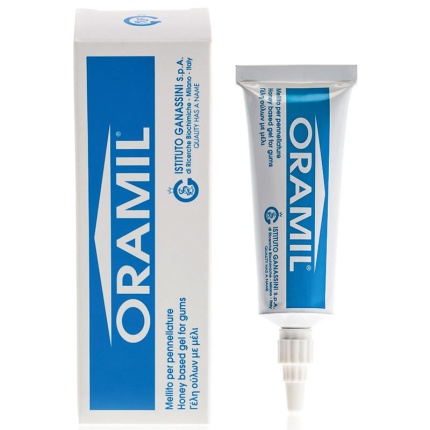 ORAMIL Στοματική Γέλη- Φροντίδα και Προστασία Ούλων 30ml